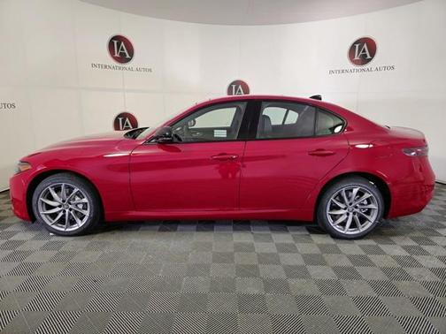 2025 Alfa Romeo Giulia AWD