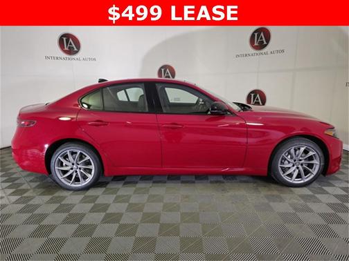 2025 Alfa Romeo Giulia AWD