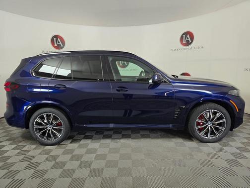 Tanzanite Blue II Metallic 2026 BMW X5 xDrive40i