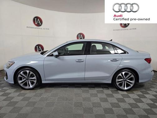 Arrow Gray Pearl Effect 2026 Audi A3 Premium