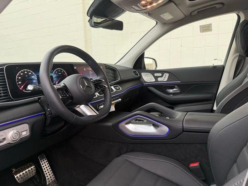2026 Mercedes-Benz GLS 450 4MATIC