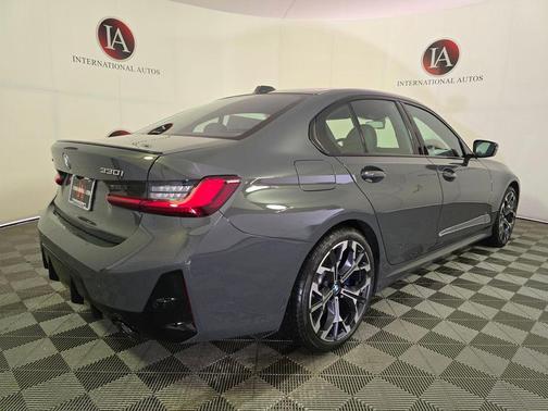 Dravit Grey Metallic 2026 BMW 330 xDrive NA