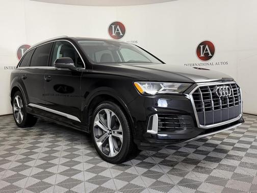 2020 Audi Q7 55 Premium Plus