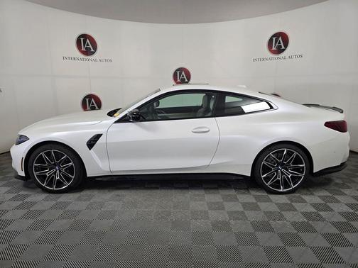 Frozen Brilliant White Metallic 2026 BMW M4 Competition xDrive