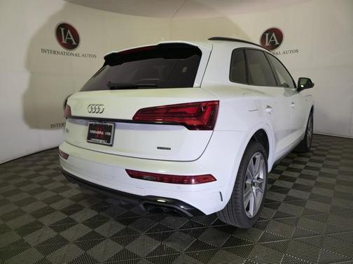 2025 Audi Q5 45 S line Premium