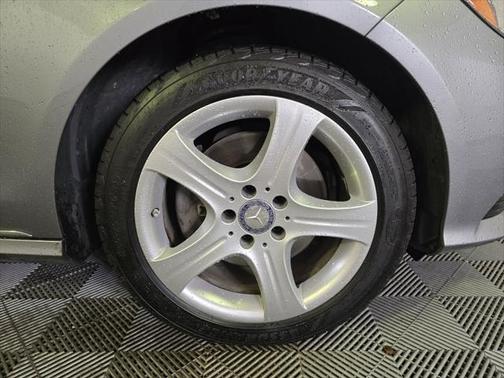 2015 Mercedes-Benz E-Class 4MATIC