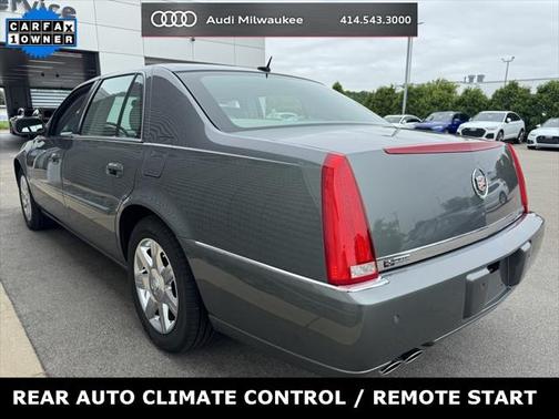 2006 Cadillac DTS Base