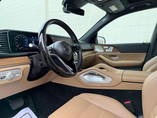 White 2024 Mercedes-Benz GLE 350 4MATIC