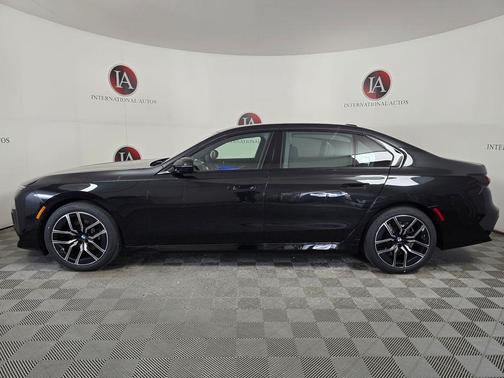 Black Sapphire Metallic 2026 BMW 740 xDrive