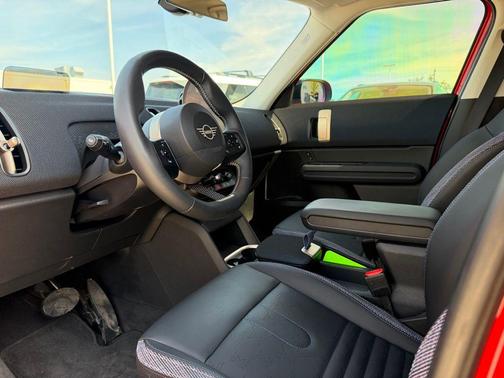Chili Red II 2025 MINI Countryman Cooper S ALL4