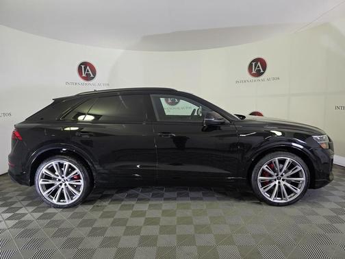 2026 Audi Q8 55 Prestige