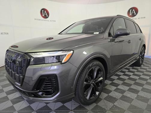 2025 Audi Q7 55 Prestige