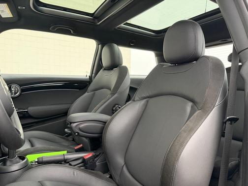 2023 MINI Hardtop Cooper S