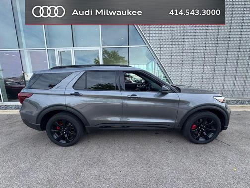 Carbonized Gray Metallic 2023 Ford Explorer ST