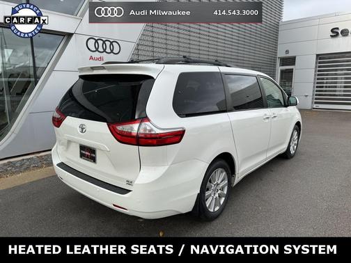 2017 Toyota Sienna XLE Premium