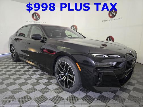 2025 BMW 750e i xDrive