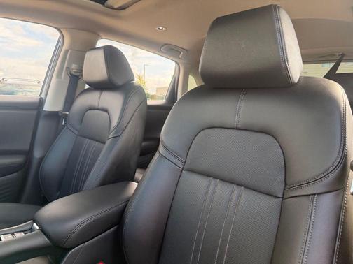 Pearl 2025 Honda HR-V EX-L