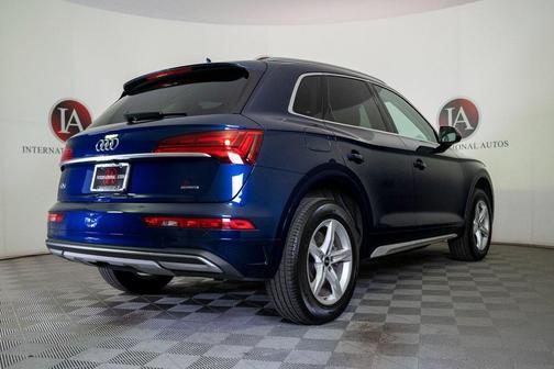 2023 Audi Q5 40 Premium