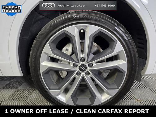 2023 Audi Q5 45 S line Prestige