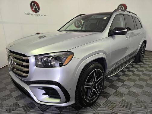 2025 Mercedes-Benz GLS 450 4MATIC