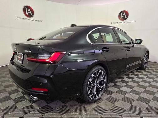 2026 BMW 330 xDrive NA