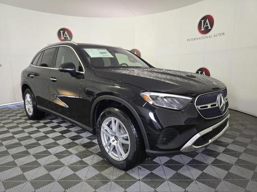 2025 Mercedes-Benz GLC 300 4MATIC