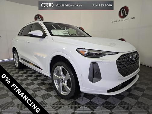 2025 Audi Q5 Premium Plus