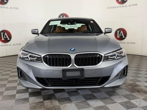 2023 BMW 330e xDrive