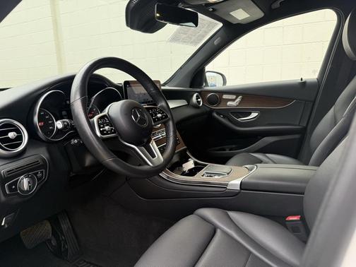 2021 Mercedes-Benz GLC 300 4MATIC