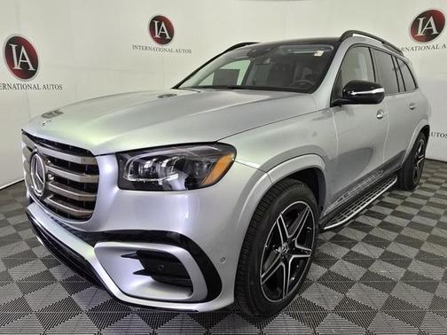 2025 Mercedes-Benz GLS 450 4MATIC