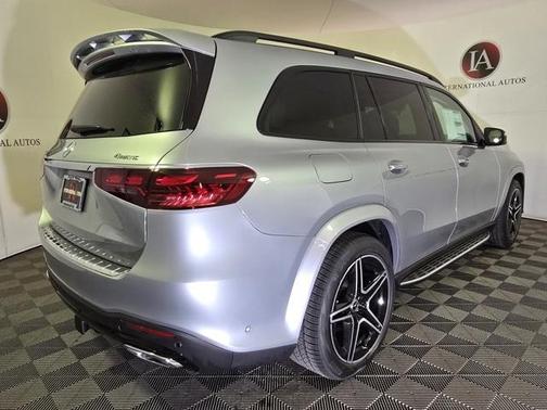 2025 Mercedes-Benz GLS 450 4MATIC