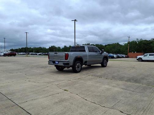 2025 GMC Sierra 2500 Denali Ultimate