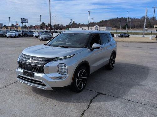 2024 Mitsubishi Outlander SE 2.5 2WD