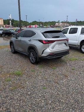 Atomic Silver 2025 Lexus NX 350 Premium