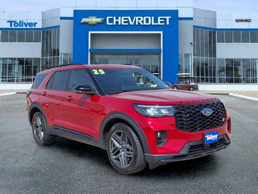 Rapid Red Metallic Tinted Clearcoat 2025 Ford Explorer ST