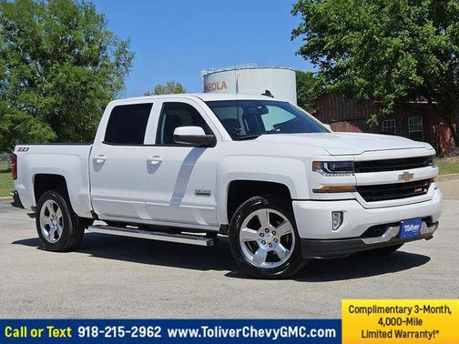 Summit White 2018 Chevrolet Silverado 1500 2LT