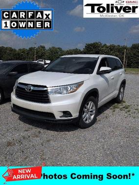 Blizzard Pearl 2016 Toyota Highlander LE Plus