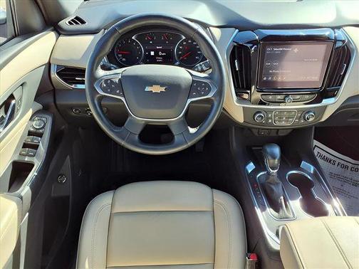 2022 Chevrolet Traverse LT Leather