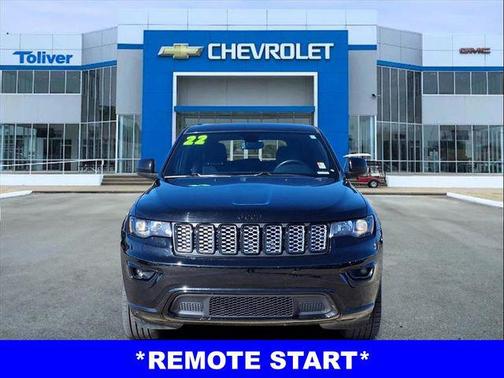 2022 Jeep Grand Cherokee Laredo