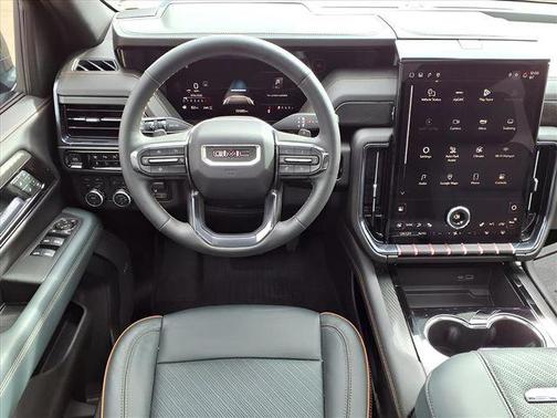 2025 GMC Yukon 4WD AT4