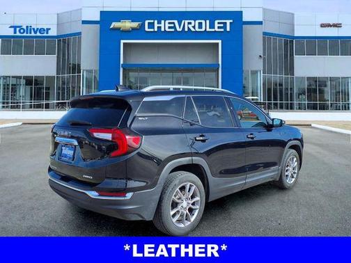 2023 GMC Terrain SLT