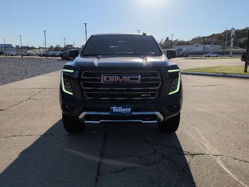 2026 GMC Yukon 4WD AT4