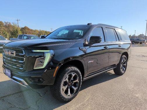 2026 GMC Yukon 4WD AT4