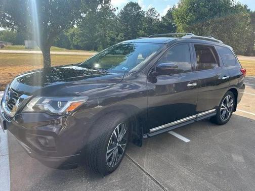 Magnetic Black Pearl 2020 Nissan Pathfinder Platinum 2WD