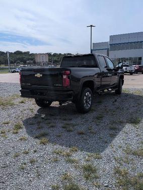 Black 2026 Chevrolet Silverado 2500 Custom