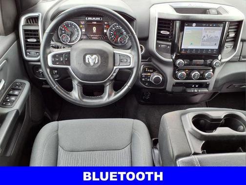 Bright White Clearcoat 2022 RAM 1500 Big Horn/Lone Star