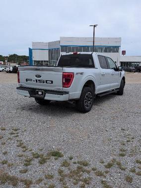 White Metallic 2021 Ford F-150 XLT