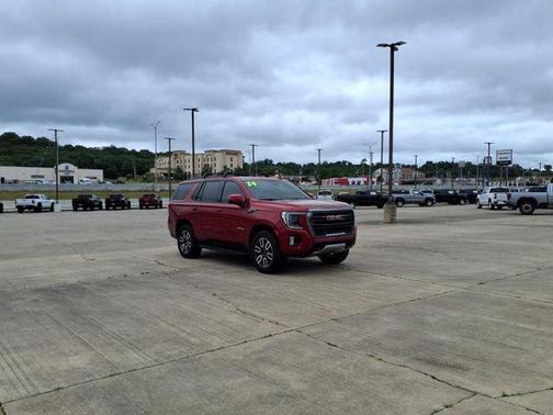 2024 GMC Yukon 4WD AT4