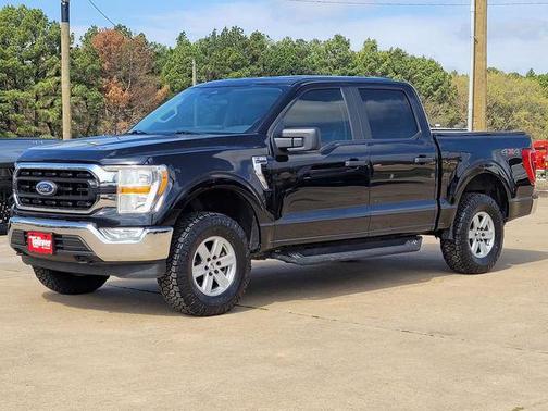 Black Metallic 2021 Ford F-150 XLT
