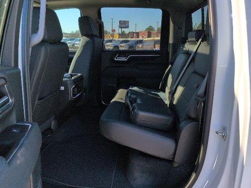 2026 GMC Sierra 2500 SLT